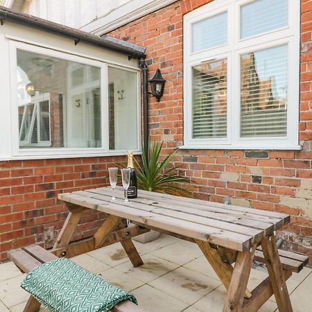 Potter'S Lodge Hornsea Exterior photo